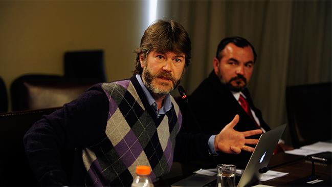 James Hamilton: Barros es un sicario de Karadima