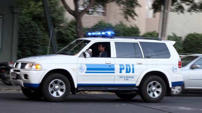 PDI investiga posible femicidio y suicidio en centro de Santiago