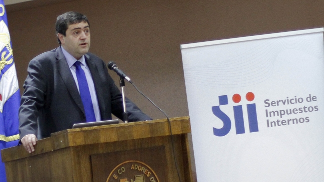 Diputado pidió la salida del director del SII por gestión en arista SQM