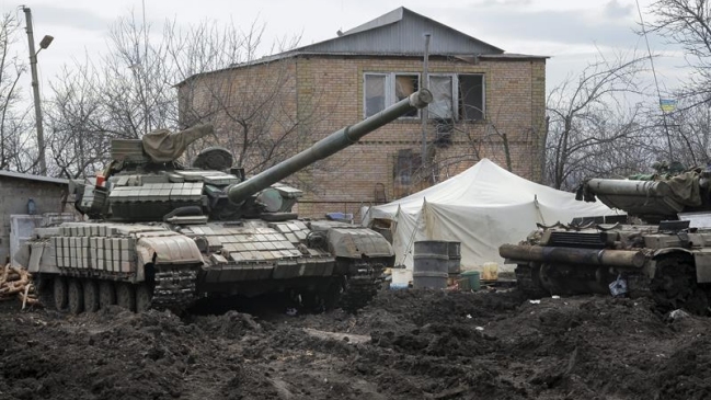 El Kremlin criticó llegada de instructores militares británicos a Ucrania