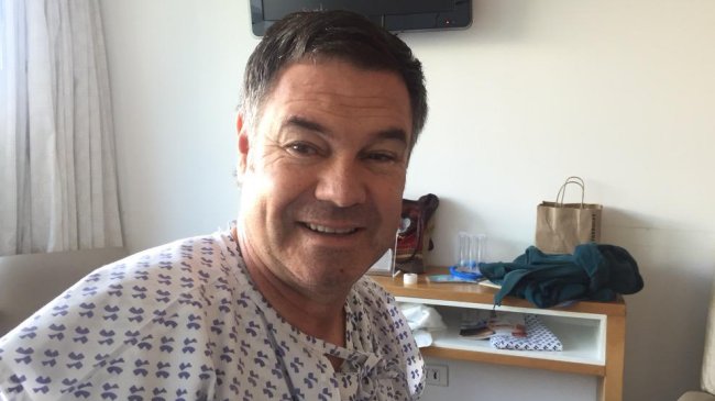 Manuel José Ossandón fue dado de alta tras descompensarse durante cirugía