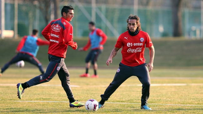 Selección chilena entrenó sin Jorge Valdivia en Viena