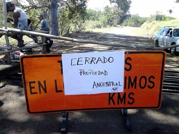 Comunidad Rapa Nui bloquea sitios turísticos en protesta por retrasos en ley de migración