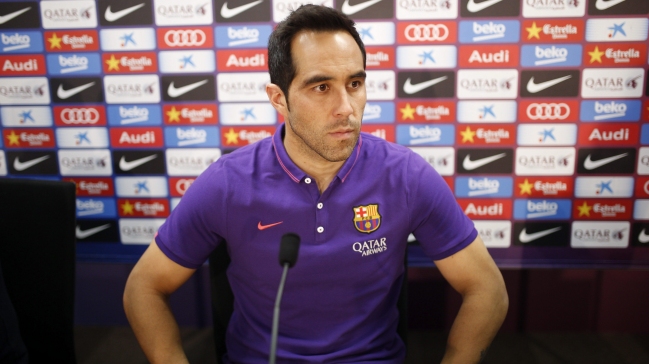 Claudio Bravo: Lo de Neymar y Medel queda en la cancha