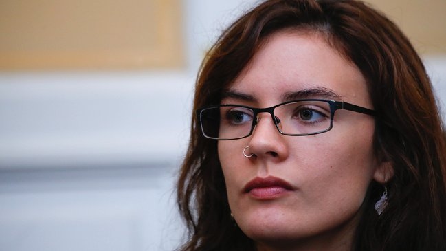 Camila Vallejo pedirá administrador provisional para la Universidad Arcis