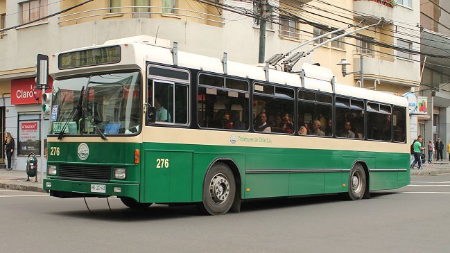 Valparaíso estrena flota de trolebuses nuevos llegados de Suiza