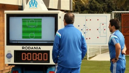   Marsella intenta seducir a Marcelo Bielsa con el 