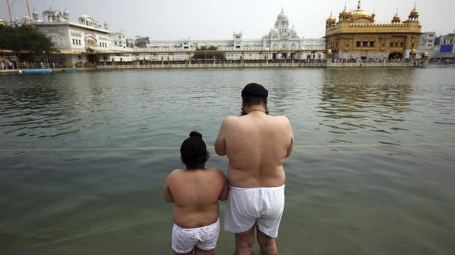 ¿Cuáles son los países más y menos religiosos del planeta?