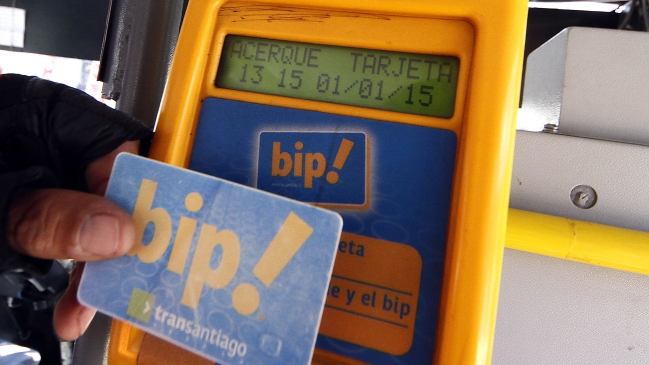 Panel de expertos propuso alza de 30 pesos en tarifa del Transantiago