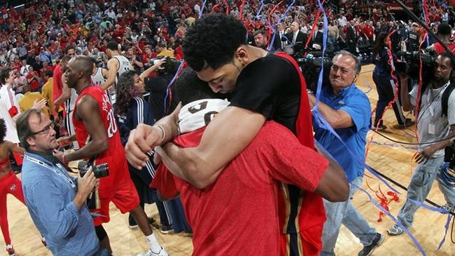 Los Pelicans dejaron a Spurs sin título de división y a los Thunder sin play-offs