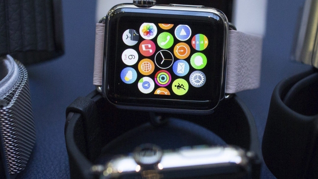 Apple Watch incluirá acceso al servicio de mensajería LINE