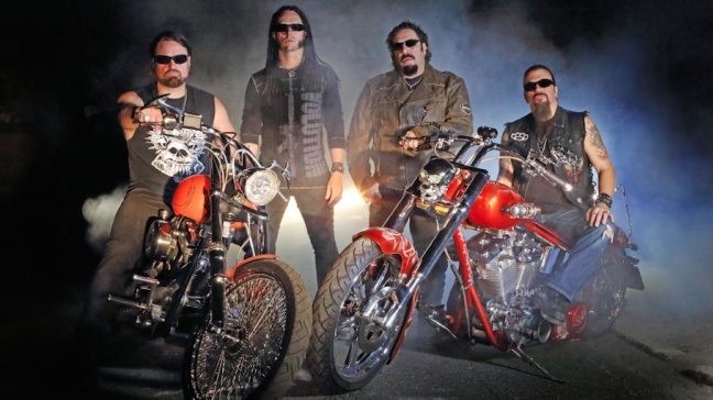 New Wave of American Heavy Metal Tour fue suspendido