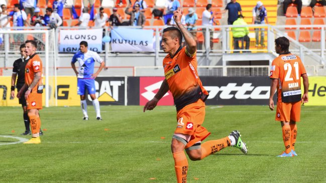 Cobreloa inauguró con victoria el Estadio Zorros del Desierto de Calama