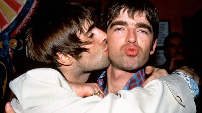 Aseguran que Oasis se reunirá en 2016