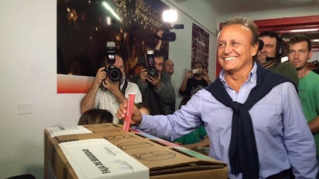 Escándalo en Argentina por 200 mil votos no computados en primarias locales