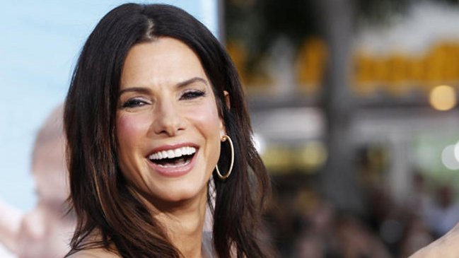 Sandra Bullock fue elegida la mujer más hermosa del mundo