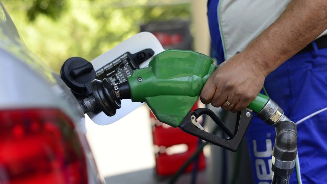 Bencinas registrarán una nueva alza este jueves