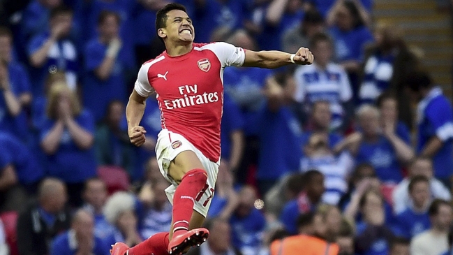 Alexis Sánchez forma parte del equipo ideal de la liga Premier