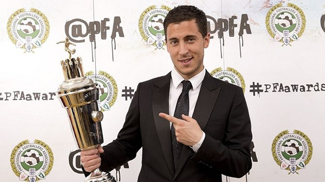 Eden Hazard se impuso a Alexis Sánchez y fue elegido mejor jugador de la Premier