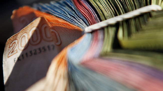 Chilenos tienen más de 30 mil millones de pesos 