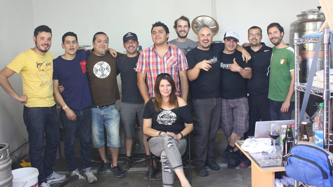Crean asociación gremial de cerveceros artesanales en la Región Metropolitana