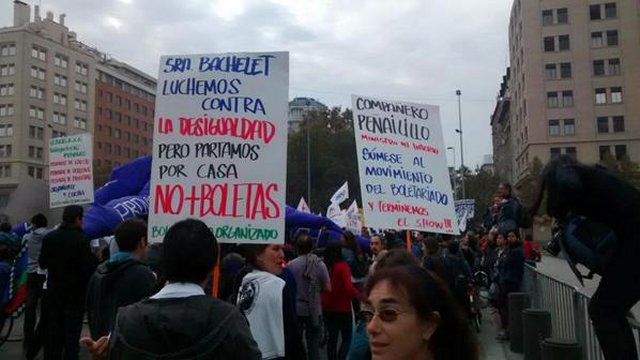 [Fotos] Las consignas presentes en la marcha por el Día del Trabajador ...