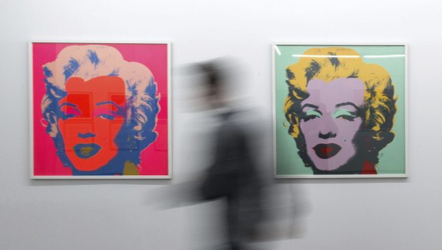 El Pop Art de Andy Warhol inunda las pantallas de Times Square