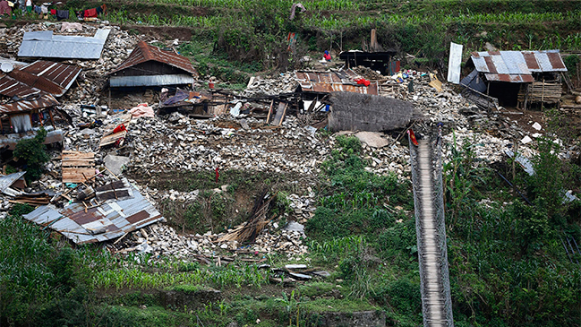 Terremoto de Nepal causó la muerte de 7.040 personas