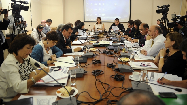 Diputados analizarán advertencia de la Corte Suprema sobre aborto