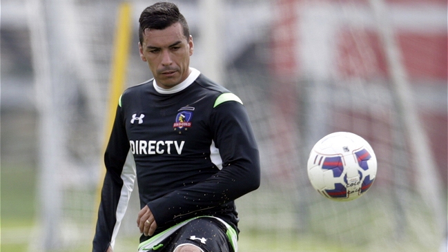 Médico de Colo Colo: La liberación de Esteban Paredes es una decisión lógica