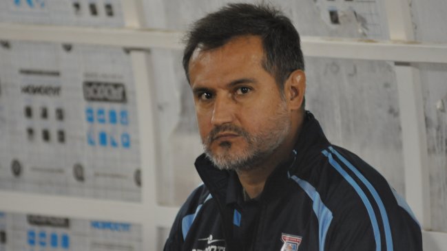 Fernando Vergara: Jugando así no tendremos problemas para ganar en Calera