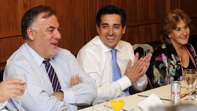 Osvaldo Andrade descartó presiones en torno al cambio de gabinete