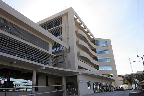 Mujer que ingirió veneno mantuvo en alerta al hospital Juan Noé de Arica