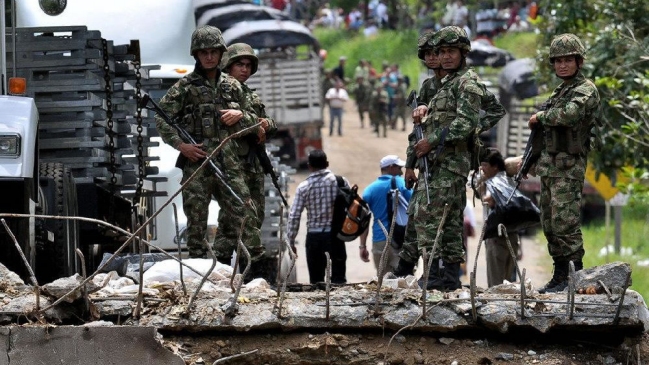 Colombia: Cuatro militares muertos por caída de helicóptero