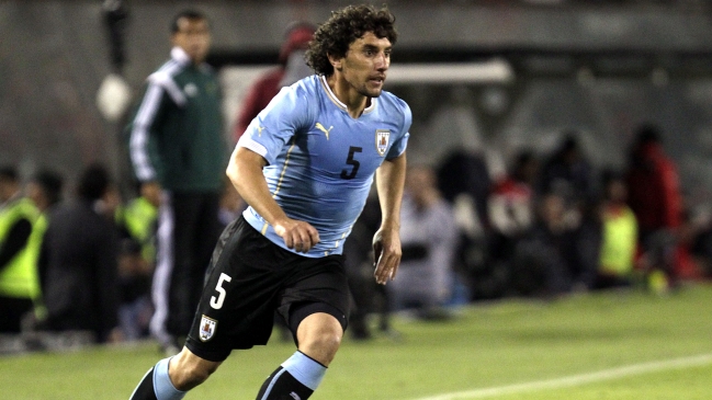 Mathías Corujo y Guzmán Pereira figuran en prenómina de Uruguay para Copa América