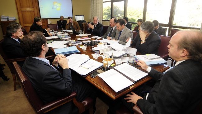 Autoridades del Congreso esperan continuar agenda legislativa tras cambio de gabinete