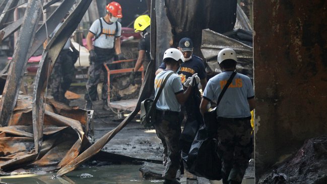 Incendio de fábrica deja 72 muertos en Filipinas