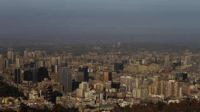 Decretan cuarta alerta ambiental para la Región Metropolitana