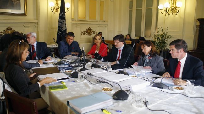 Comisión de Salud del Senado comenzó votación de ley 