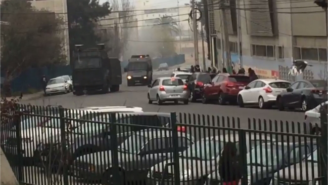Enfrentamientos en las afueras de la Universidad de Playa Ancha