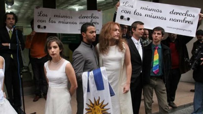 Uruguay quiere eliminar trámites en matrimonio gay para fomentar el turismo