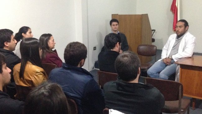 Ministerio de Salud y médicos del Maule pusieron fin a movilización por capacitaciones