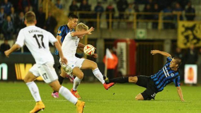 Francisco Silva jugó en triunfo que dio a Brujas el acceso a la fase previa de la Champions