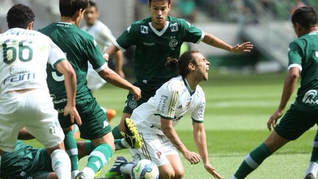 Palmeiras de Jorge Valdivia cayó por la cuenta mínima ante Goiás