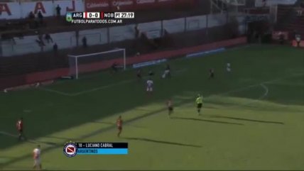 Luciano Cabral logró su primer gol en Argentinos Juniors