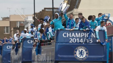 Chelsea festejó el título de la Premier League con desfile por Londres