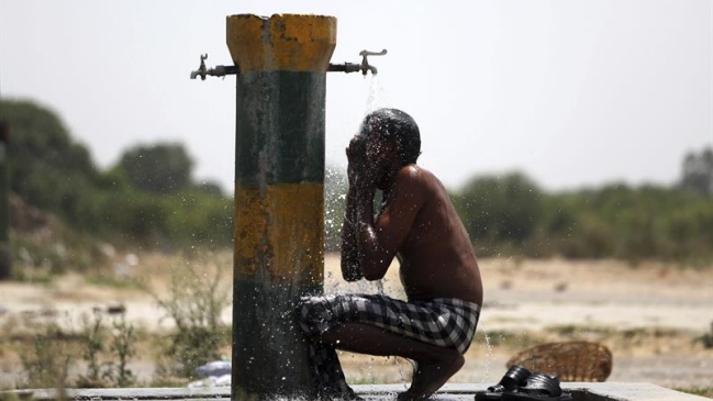 Muertos por ola de calor en el sureste de la India suman 766 personas