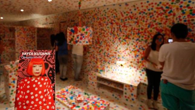 Últimos días de la exitosa muestra de Yakoi Kusama en Santiago
