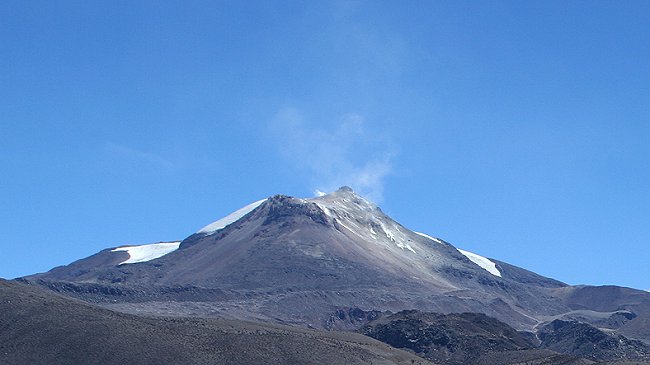 Volcán Guallatiri: Autoridades destacan coordinación