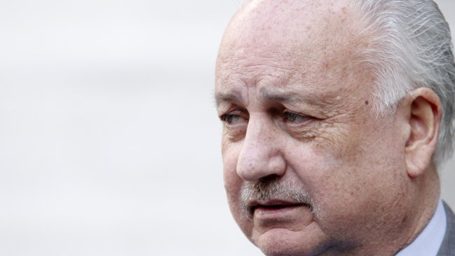 Teillier fustigó propuesta de la UDI y la instó a llevar a sus militantes ante la justicia